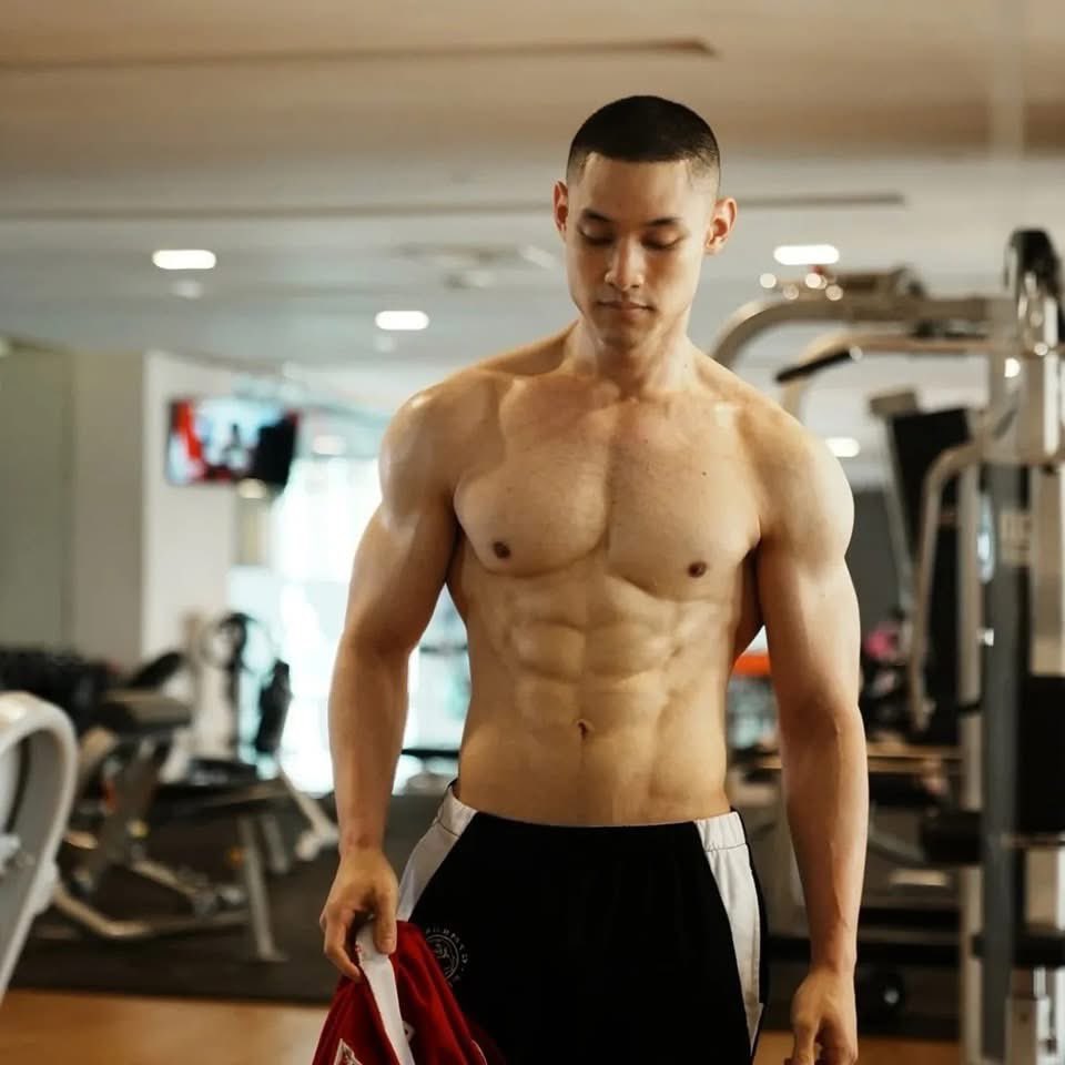 missfarboonlert's tweet image. เสว