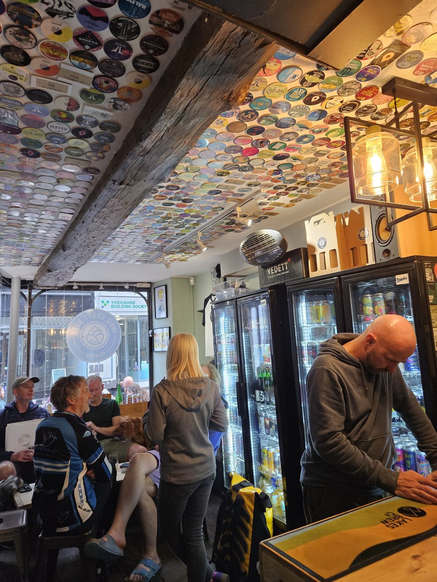 Nice visit to <a href="/IndieCraftKDL/">Indie Craft Beer</a> yesterday. Cracking selection, good vibes and great music.