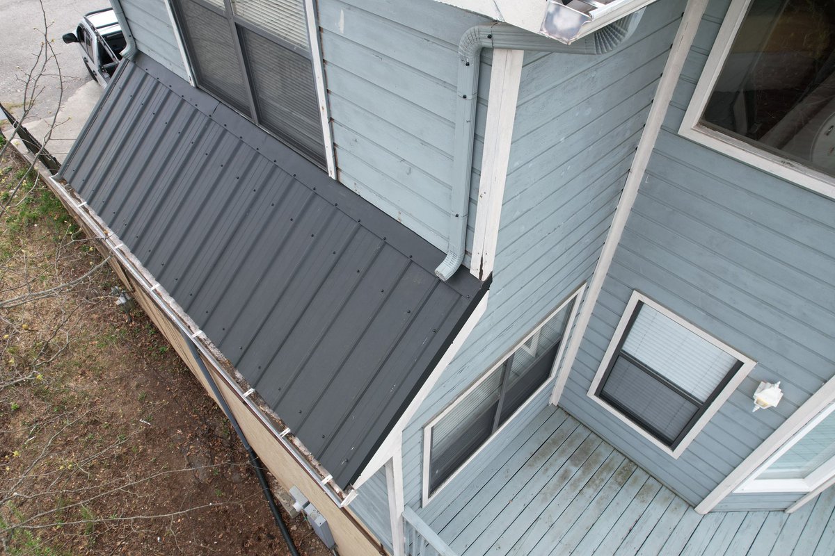 truemetalsupply's tweet image. Exceptionally clean, Textured Black Tuff-Rib roof installed by the pros at FLOW Roofing 😍 Contact us to get your quote started or for same day manufacturing! truemetalsupply.com
🔹 WeatherXL® Coil Coating from @SWCoilCoatings
🔹 Wood Ultimate Fasteners from Atlas Bolt and…