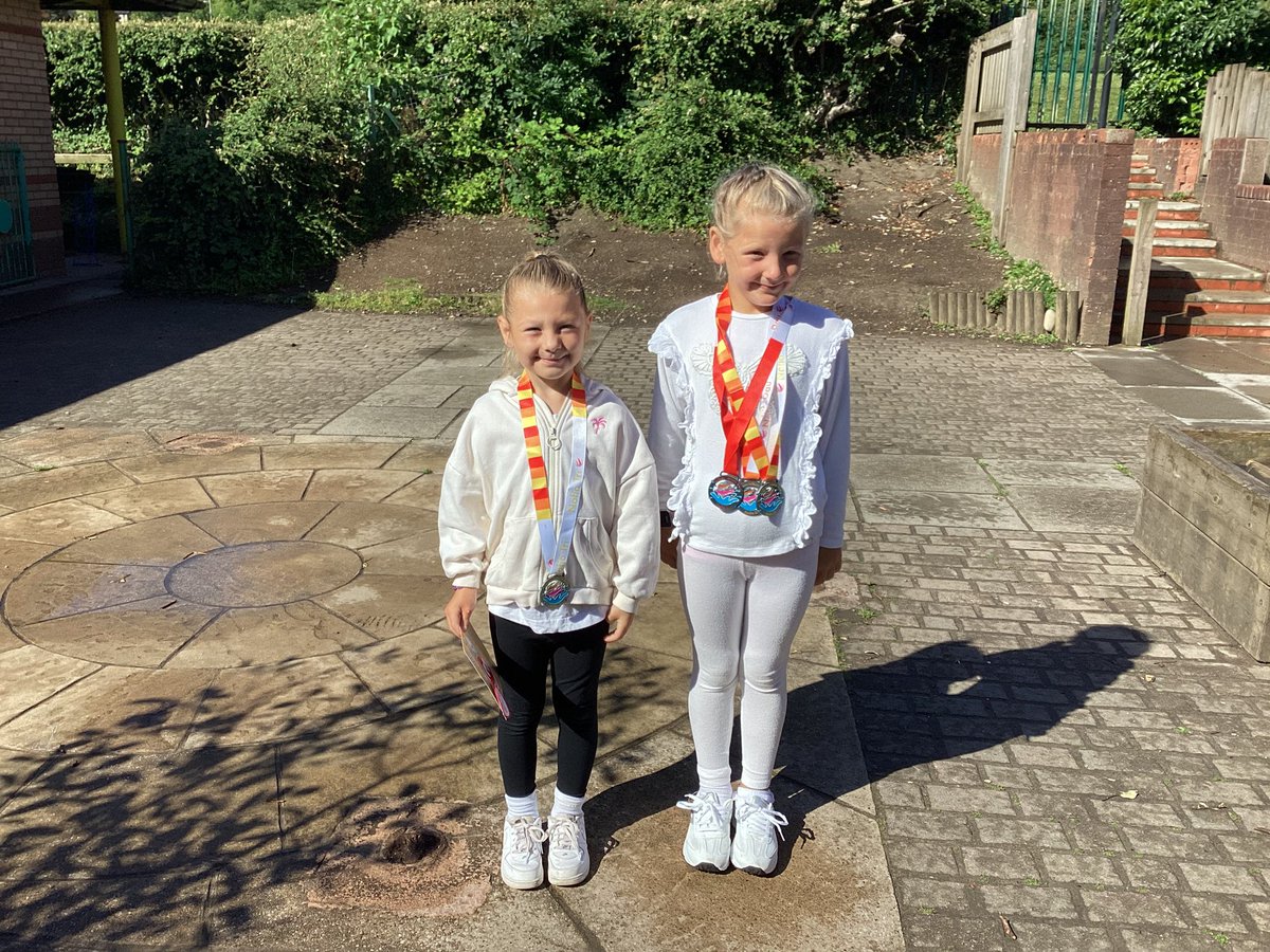 Fabulous effort girls! Super swimming indeed! <a href="/GSPriYear2/">Miss Bodger & Mrs Fisher</a>