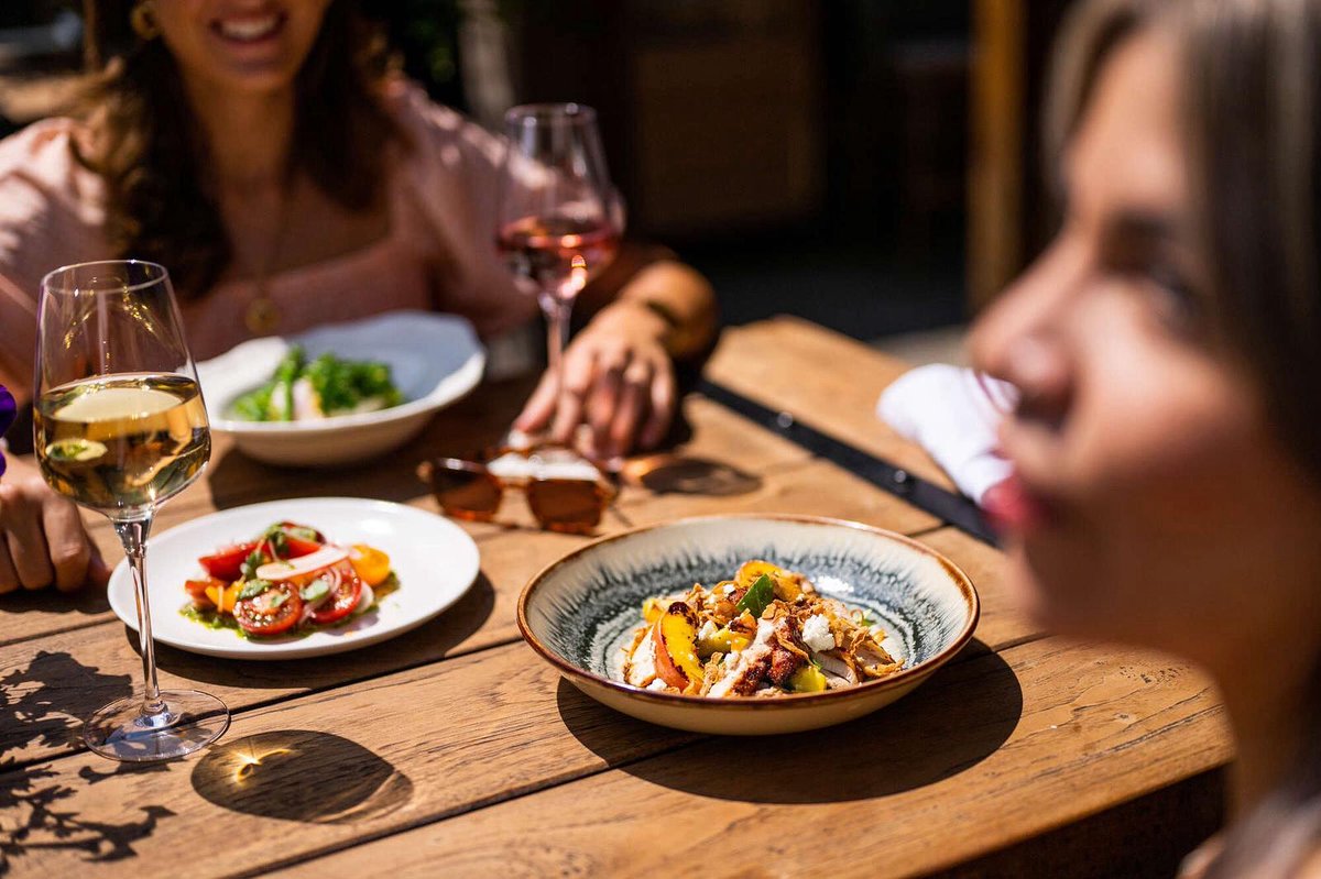 Yet another reason to get to your local this summer ☀️

This July and August (Monday – Friday) we’ll be celebrating all the summer has to offer (and more) with a tastebud-tingling seasonal menu including 2 courses for £18 or 3 for £22.