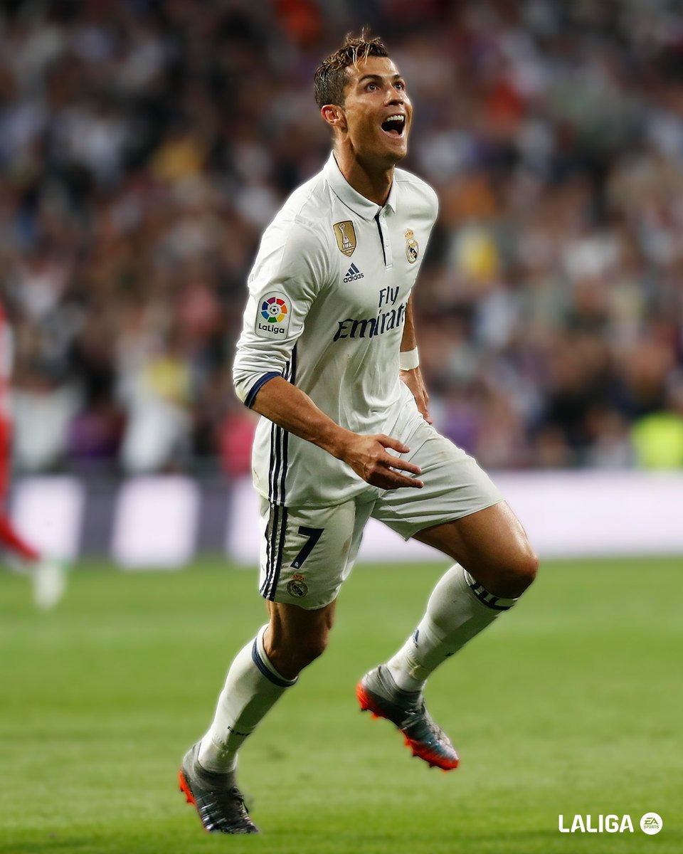 ICONIC, <a href="/Cristiano/">Cristiano Ronaldo</a>. 🐐