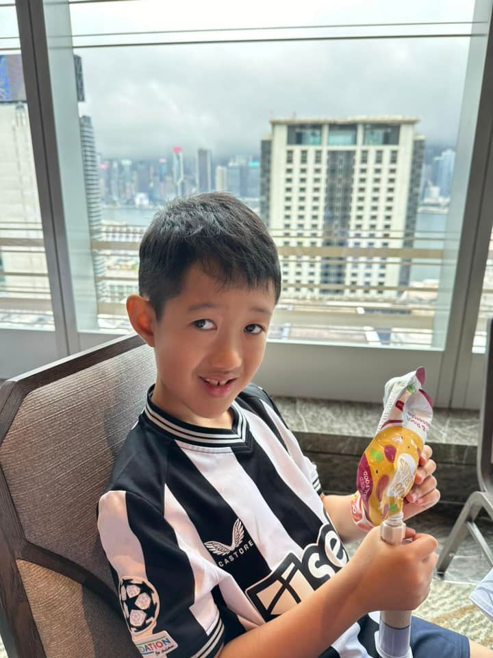 Nico enjoying his Wilbo's Blends in Hong Kong.

Thanks to 📸 Nui Rataporn for this picture.
