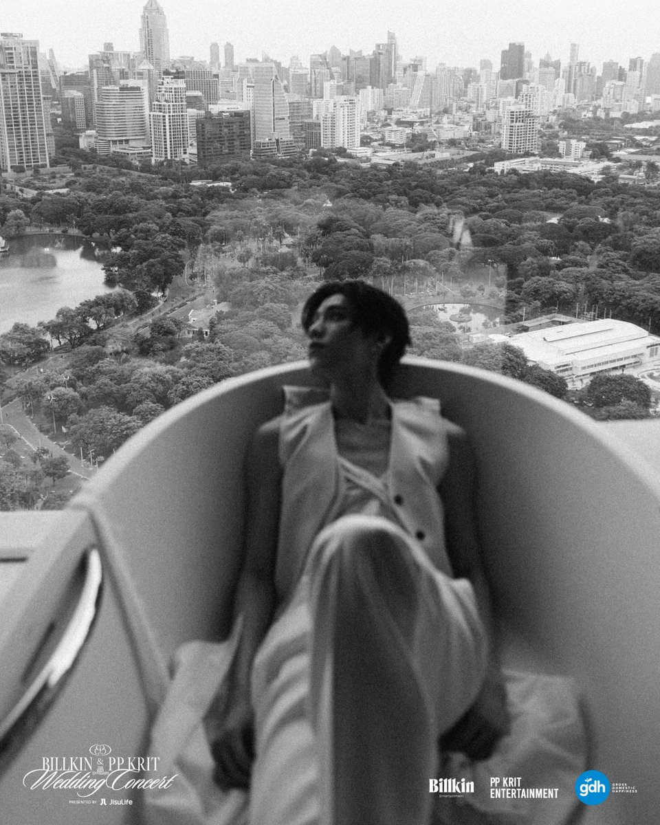 PPKrit_Ent's tweet image. 🏙️ Our story lives here, where cozy hearts grow stronger. 💐

ขอขอบคุณ ‘Dusit Thani Bangkok’ สำหรับสถานที่ถ่ายทำ

#BKPPWeddingConcert 
#TheRedEnvelope
#PPKritEntertainment #BillkinEntertainment 
#GDH
#PPKritt #Bbillkin