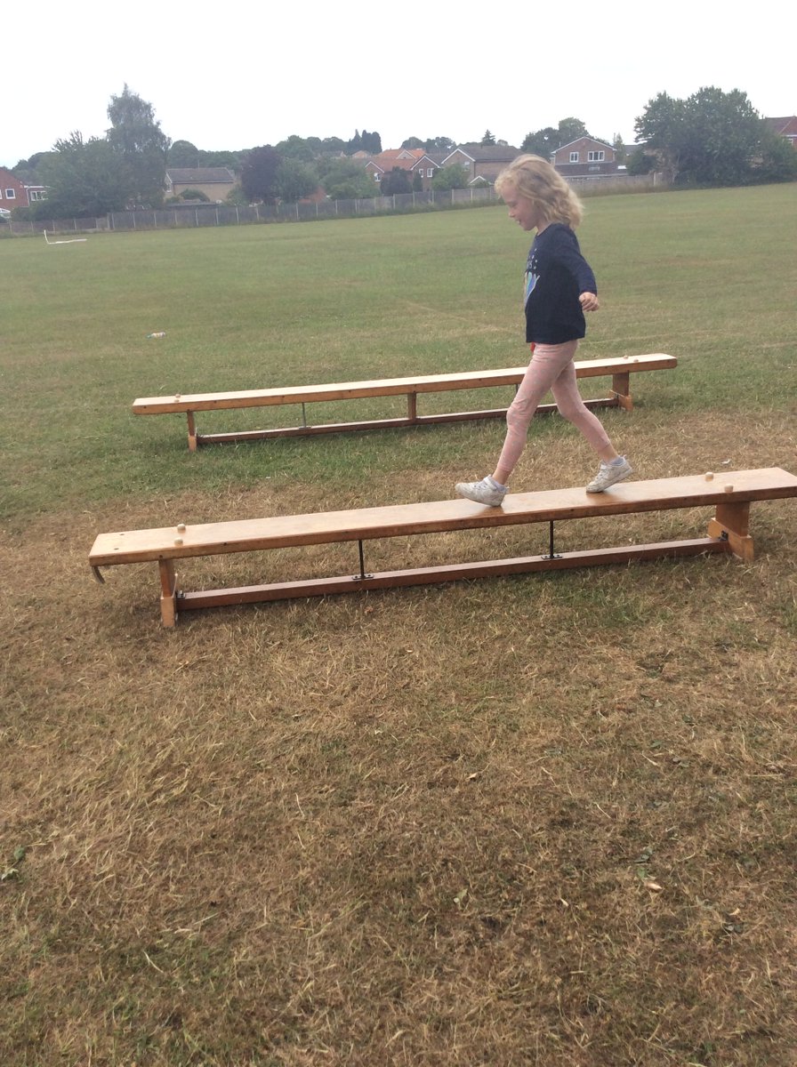 CroftonInfants's tweet photo. Grasshoppers have really enjoyed Army Fitness. It was a perfect end to Health Week where the children have taken part in lots of different activities. https://t.co/VLwOuNH0VM