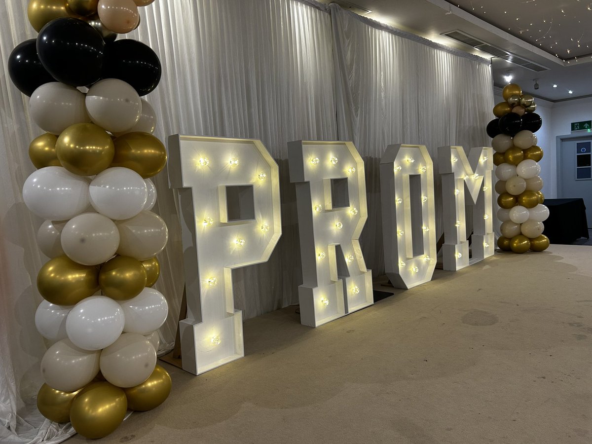 Lauren Allcroft tweet media