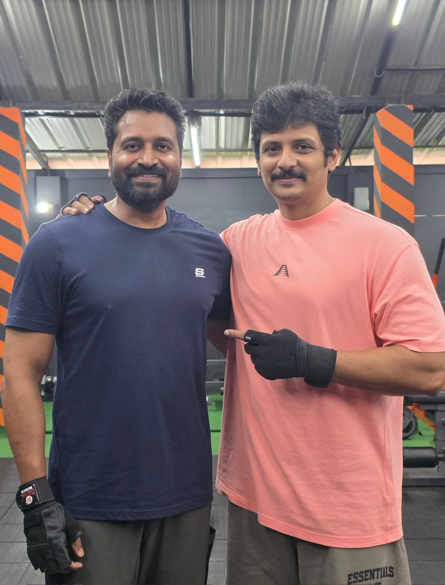 "Double the sweat, double the fun!"
<a href="/JiivaOfficial/">Jiiva</a> <a href="/NithishSahadev/">Nithish sahadev</a>
#jiiva45