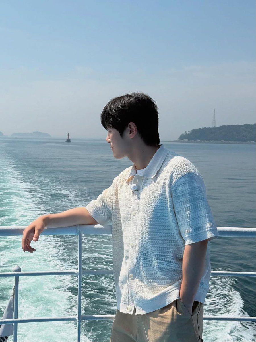 HourlyKimJH's tweet photo. https://t.co/IORKzUgbFU
