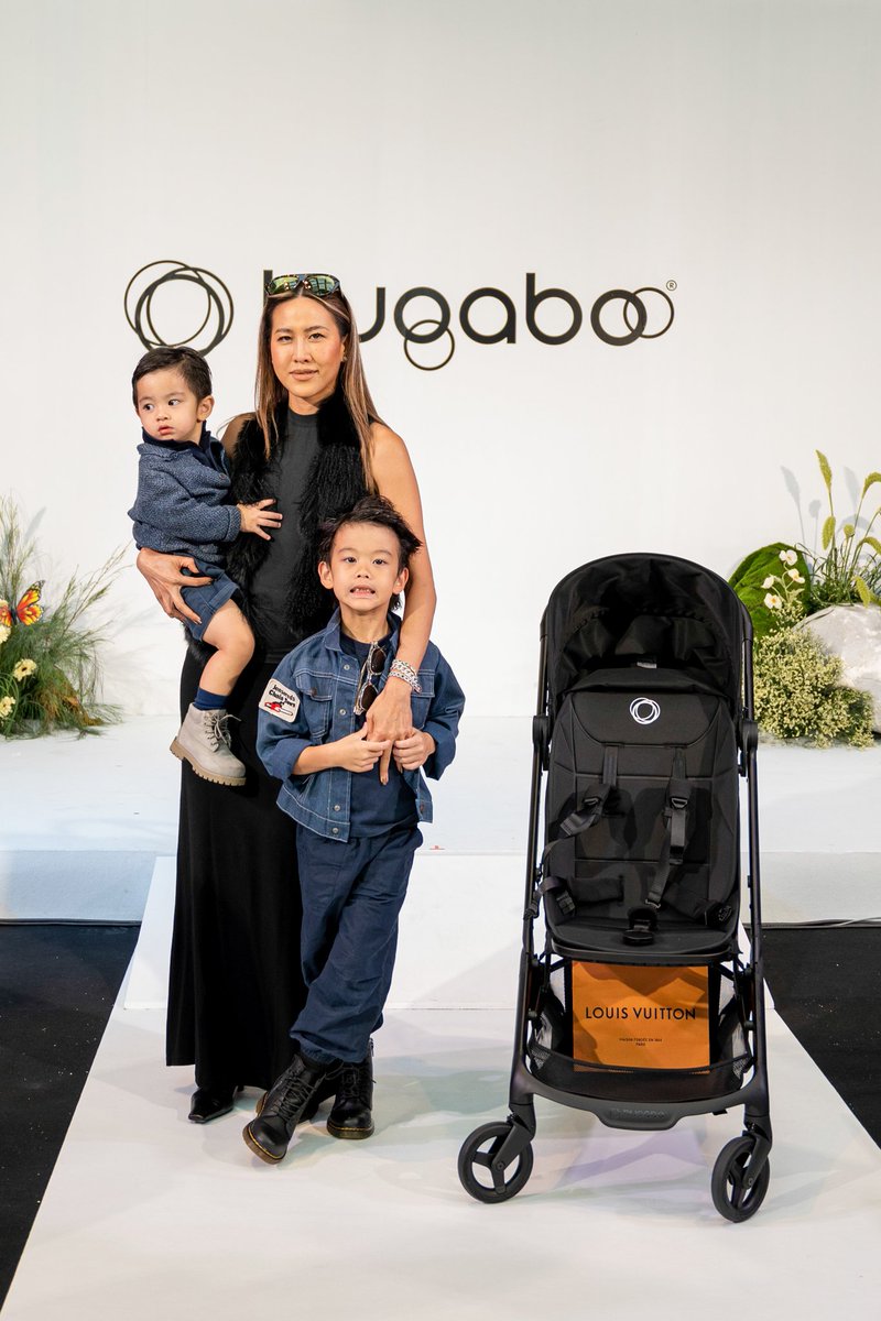 ANiceEnt's tweet image. Bugaboo Butterfly 2 ปลดล็อกทุกการเดินทาง สู่โลกไร้ขีดจำกัดของครอบครัวยุคใหม่ 
เปิดตัวครั้งแรกในประเทศไทย ณ One Bangkok

#Bugaboo #BugabooStroller #BugabooThailand #BugabooButterfly 
#BugabooButterfly2 #Anywherewithyou #รถเข็นเด็ก #รถเข็นเด็กพับได้

จะดีแค่ไหน?…