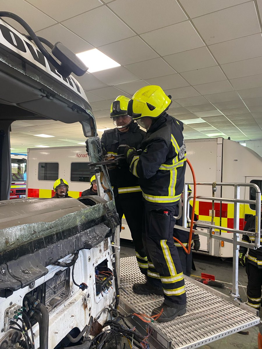 LimerickFire's tweet image. Outside of incident response, firefighters complete training on & off station. Our Training Dept. organises a yearly schedule of initial & refresher courses. On station training takes place to ensure firefighters & equipment are always in a state of readiness. #YourCouncilDay