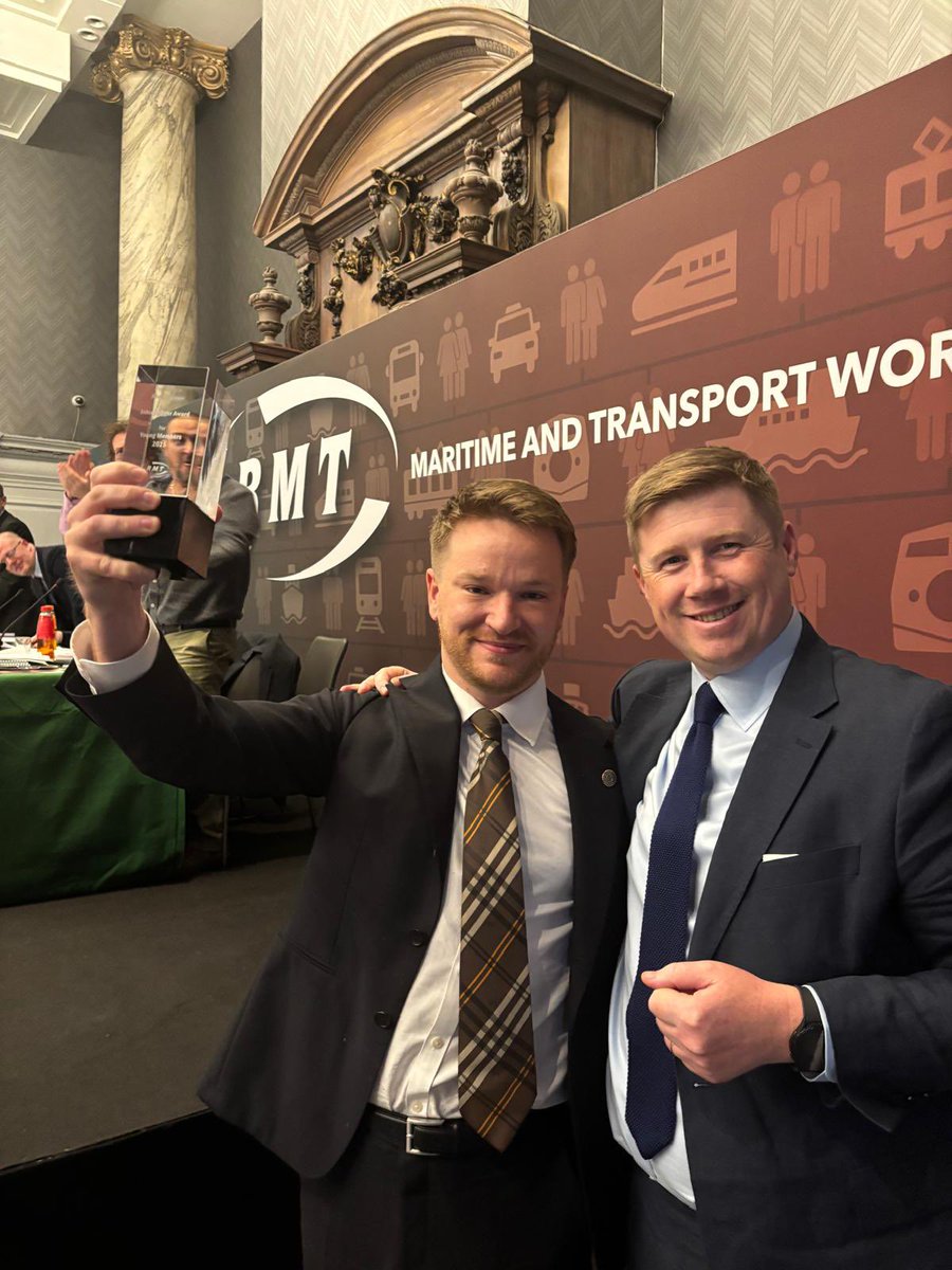 Yesterday, our former chair Rhys Harmer received the John Cogger Award for his work with Young Members and the union as a whole. Over several years, Rhys has turned RMTYM into a vibrant group that is  building the leaders of tomorrow! Congratulations and well deserved🤝