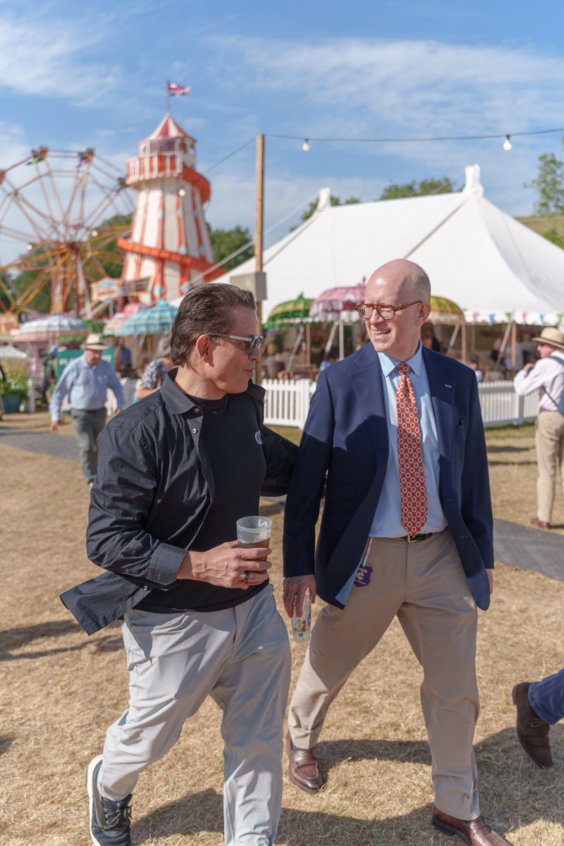 Chalke History Festival (@chalkefestival) on Twitter photo Our lead partner, <a href="/evelynpartners/">Evelyn Partners</a>, were thrilled to be joined by <a href="/Scaramucci/">Anthony Scaramucci</a>, “The Mooch”, yesterday at the festival, who captivated their guests with his insider take on life in the White House and what lies ahead for American politics.
#OnlyAtChalke #Chalke2025 Our lead partner, <a href="/evelynpartners/">Evelyn Partners</a>, were thrilled to be joined by <a href="/Scaramucci/">Anthony Scaramucci</a>, “The Mooch”, yesterday at the festival, who captivated their guests with his insider take on life in the White House and what lies ahead for American politics.
#OnlyAtChalke #Chalke2025