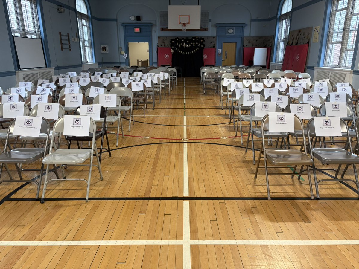 Shelette R. Pleat (@sheletterpleat) on Twitter photo Our 5th grade OG’s are going to make me fall apart today 🥹💕 I cannot wait to celebrate alongside them, their families, and our <a href="/Hamilton_Howler/">Hamilton Elementary School</a> staff🎉🎊
#OnceAHuskyAlwaysAHusky🐾💕
<a href="/SCSchools/">Schenectady Schools</a> Our 5th grade OG’s are going to make me fall apart today 🥹💕 I cannot wait to celebrate alongside them, their families, and our <a href="/Hamilton_Howler/">Hamilton Elementary School</a> staff🎉🎊
#OnceAHuskyAlwaysAHusky🐾💕
<a href="/SCSchools/">Schenectady Schools</a>