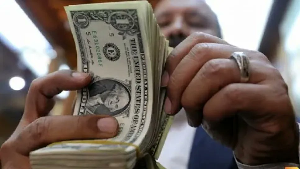 اذا كان التداول هو مصدر الدخل الوحيد لك، للأسف ستعيش ضغوطات نفسية كبيرة جدا وانت تحاول طلع ربح جيد آخر الشهر.
لكن
لو انت تملك مصدر دخل او اكثر وايضا تتداول، هنا ستحصل على متعة غير عادية ويتحول التداول من ضغط الى شغف  وتداولاتك تصبح اكثر عقلانية وربحية.
#trading #forex #تداول