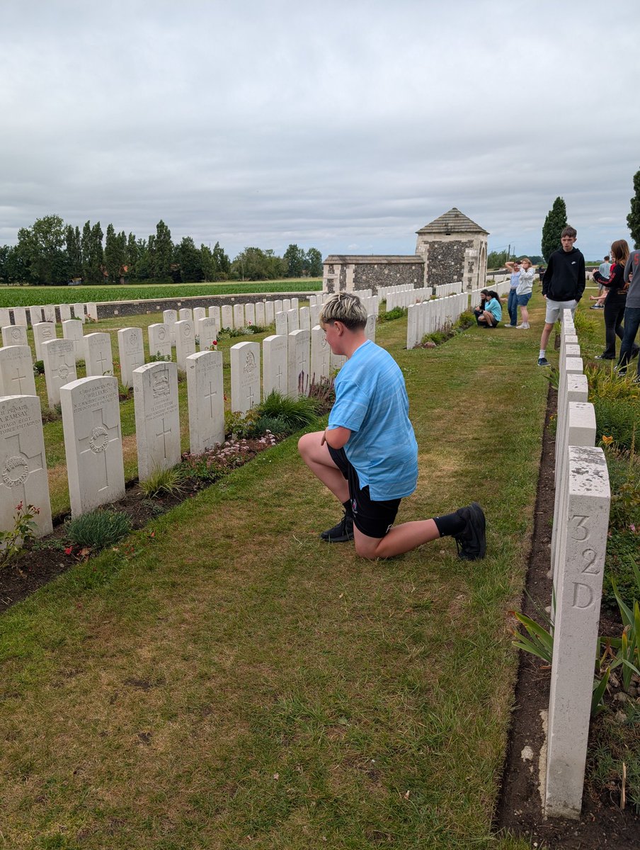 KHSHistoryDept's tweet photo. Our next stop today was Tyne Cot cemetery. Here we learnt about a Victoria Cross medal winner, and the battle of Passchendaele. 
@KingHenrySchool https://t.co/XlU4BM9DrA