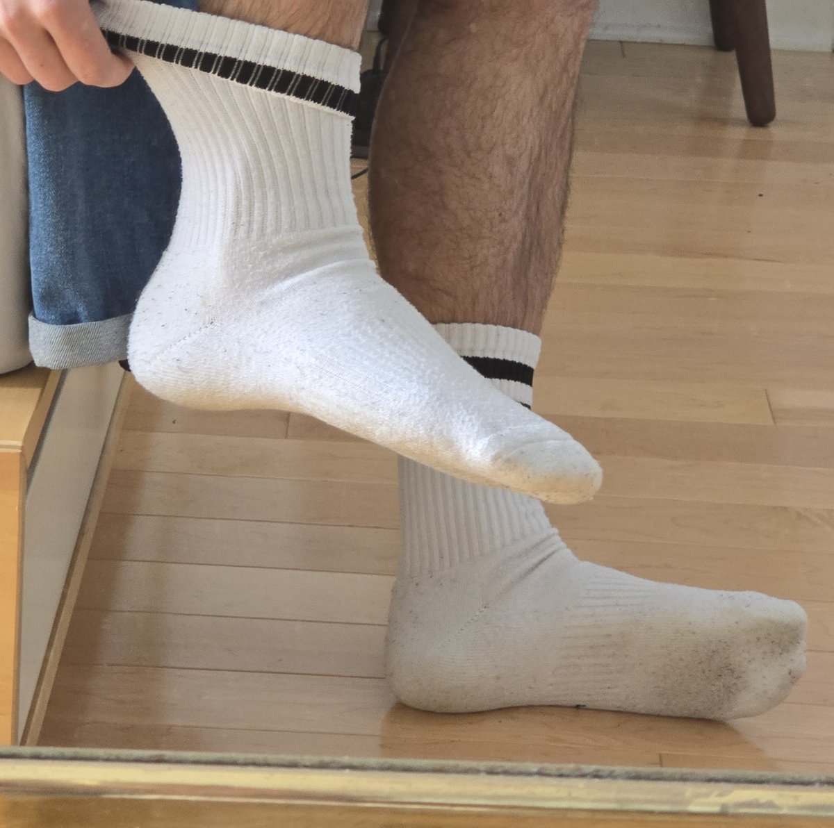 feet_mtl's tweet photo. sock time https://t.co/ej771sbWND