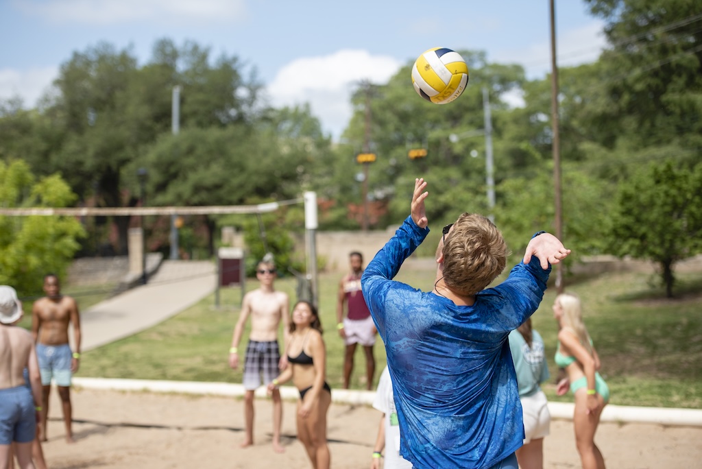 TXSTAdmissions's tweet image. Sewell Park: where the river’s clear, the sun’s bright, and Bobcat memories are made.