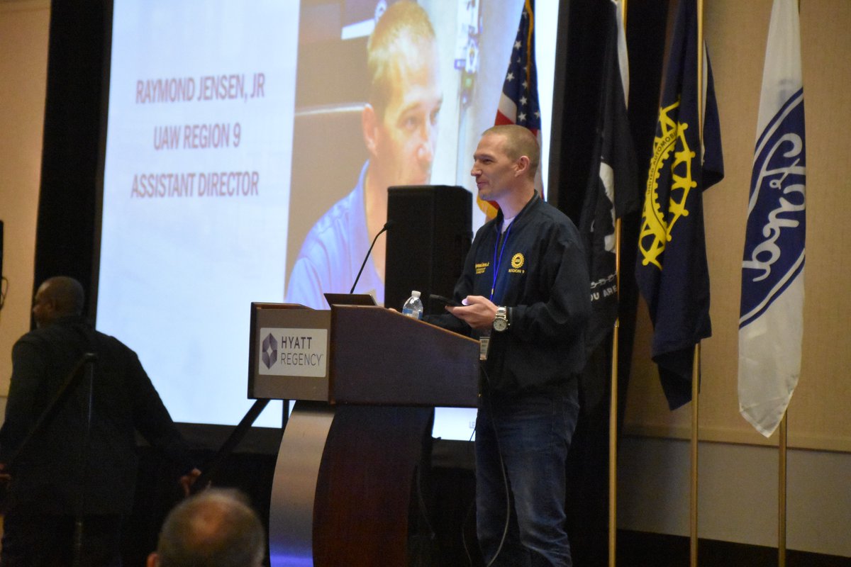 UAWregion9's tweet image. 📣 On June 10, UAW Region 9 Assistant Director Raymond Jensen Jr. had the honor of speaking to 250 delegates at the Ford Partners in Quality Conference in Buffalo, NY.
Thank you to all who continue to push for excellence on and off the line!
#UAW #UnionStrong #UAWFord
