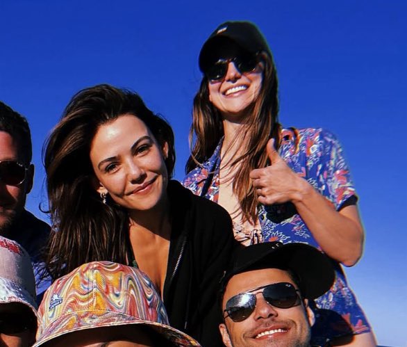 daniellecmpbeli's tweet photo. danielle campbell and melissa benoist  💌 https://t.co/Fg0o0EC8nT
