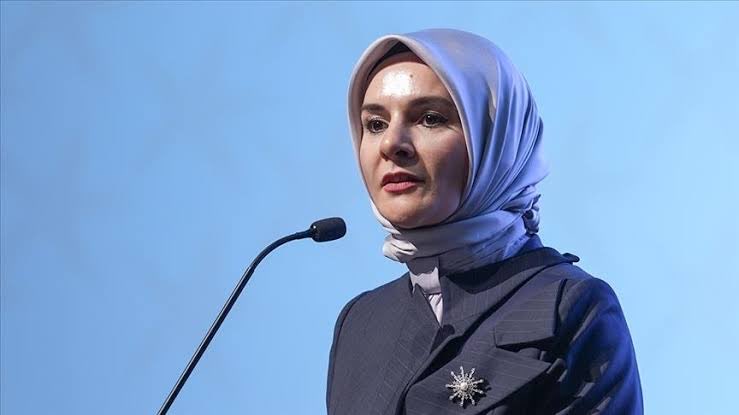 ZamHaberAjans's tweet photo. Aile Bakanı Göktaş: "Gençlik evlilikten uzaklaşıyor." https://t.co/m2z0KLYPOy