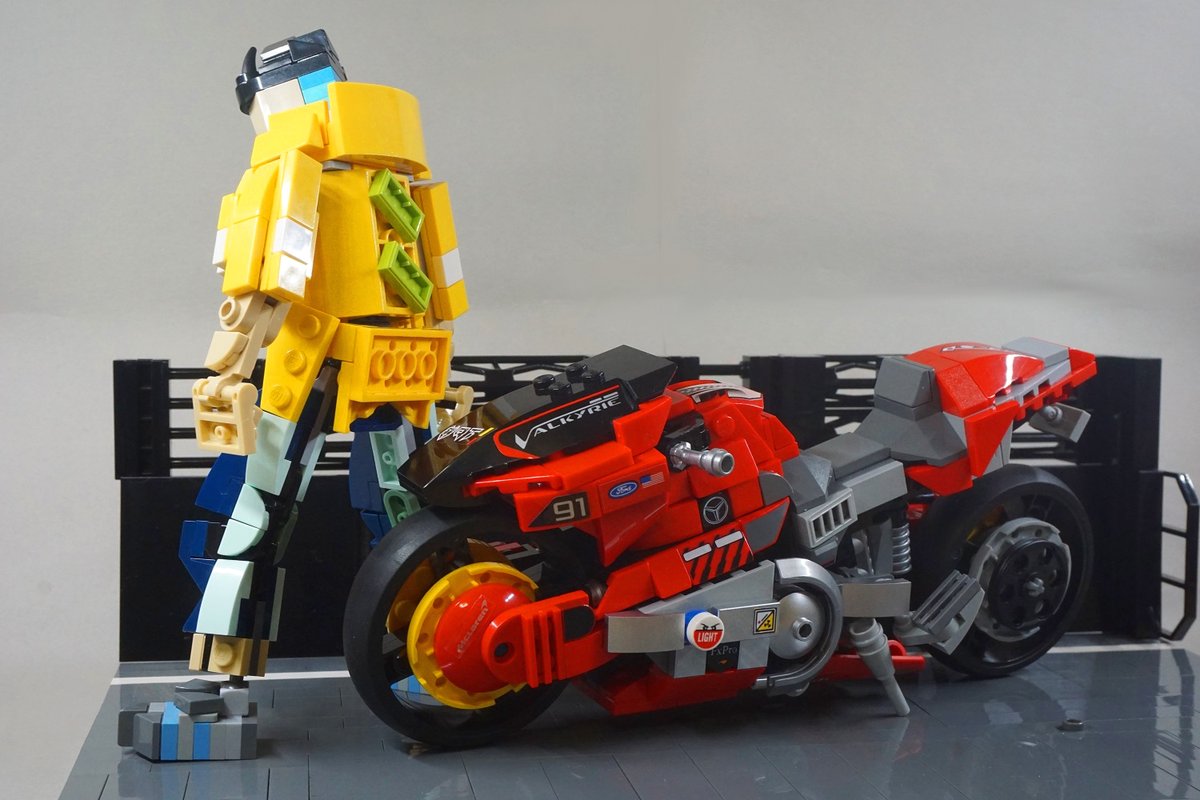 Cyberpunk: Edgerunners (@edgerunners) on Twitter photo David and Lucy by <a href="/dakyuki/">だく</a> 🏍️ David and Lucy by <a href="/dakyuki/">だく</a> 🏍️