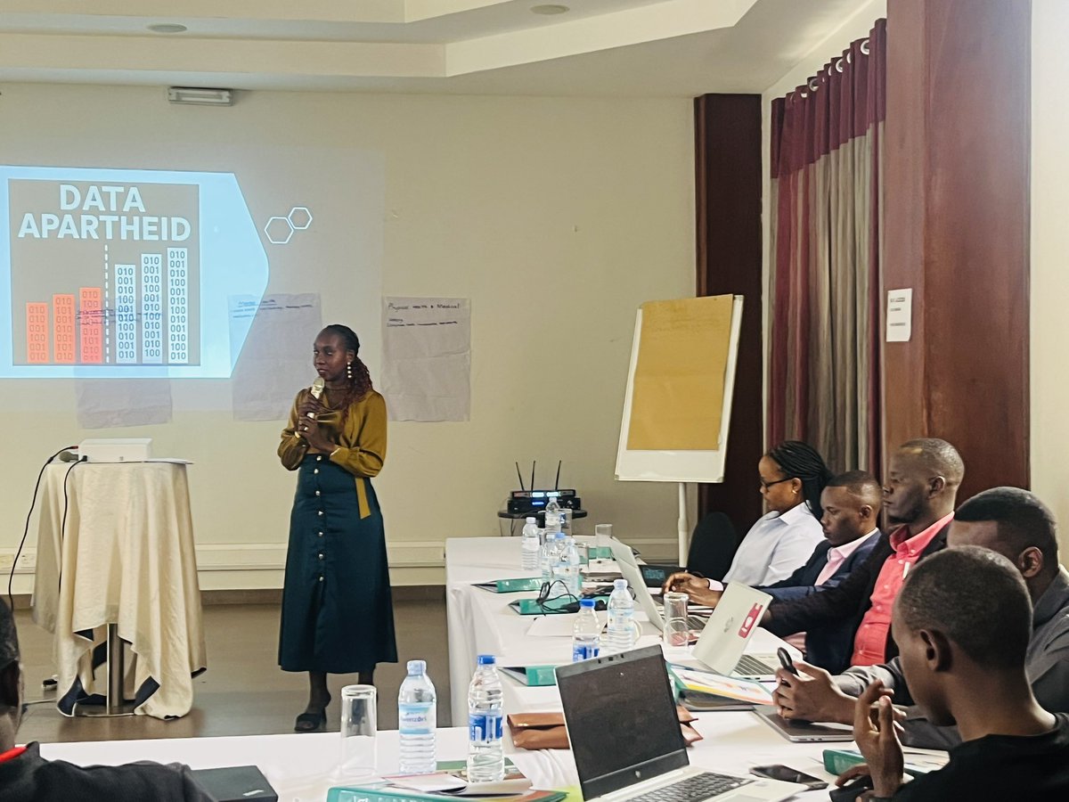 NakatoRehema's tweet image. Today, at the Global health Corps leadership retreat, I presented on Data Apartheid: who owns health data in the age of digital surveillance, are communitties and individuals benefiting?  
Health data is power not tools of control
#DataJustice #HealthEquity #SurveillanceMedicine