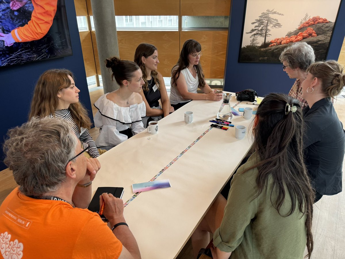 FinBotschaftDe's tweet image. Heute findet das Event „Dream – Play – Challenge: The Future of Sustainability“ als Teil des #Women in #Architecture Festivals 2025 im Felleshus der Nordischen Botschaften statt. Aus Finnland gibt Prof. Pirjo Sanaksenaho der @AaltoUniversity den Impuls. nordischebotschaften.org/veranstaltunge…