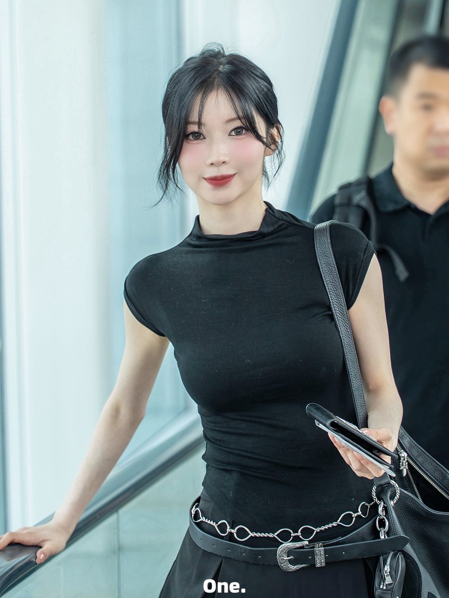 250627
#베이비몬스터 #BABYMONSTER 
#아사 #ASA