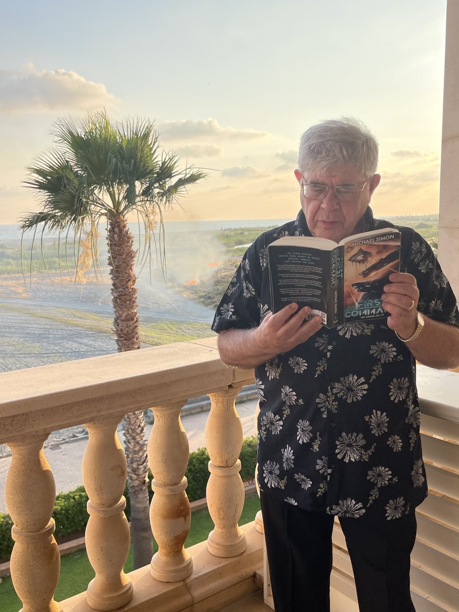 And he's landed - #FirstCommand has been spotted in📍Italy, our furthest location yet! It's set to explore the Tyrrhenian Sea and coastline. Thank you John for sharing! 🇮🇹 💼