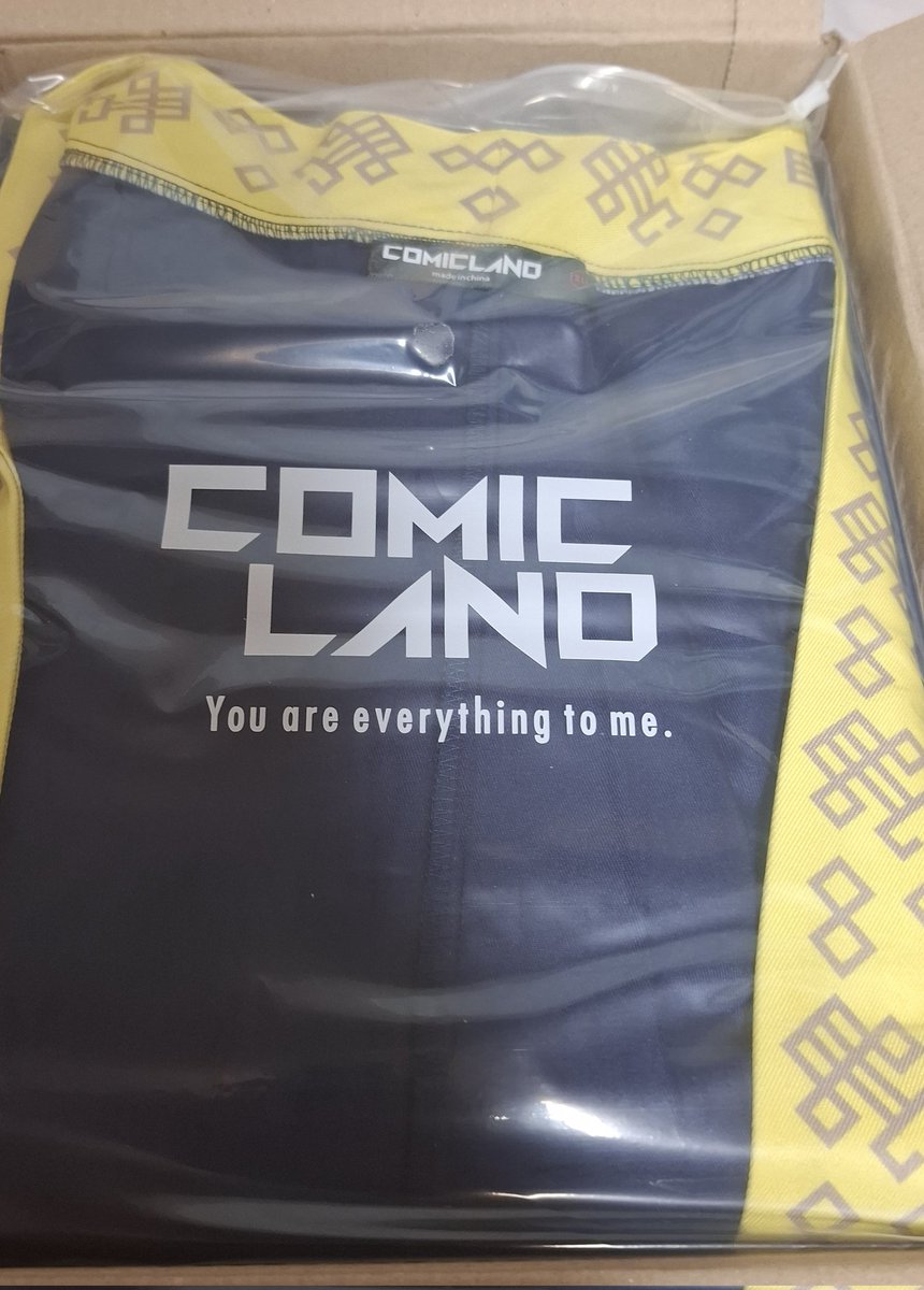 初のコミックランドさん〜🙌
お値段以上の生地感と届くまでのスピードに驚いてる😳❗️

月の君、出すぞ〜⸜( ᐛ )⸝ 
(ひたすら🐱🐱を眺める会がしたい)
(誰か🐱🐱やりませんか)