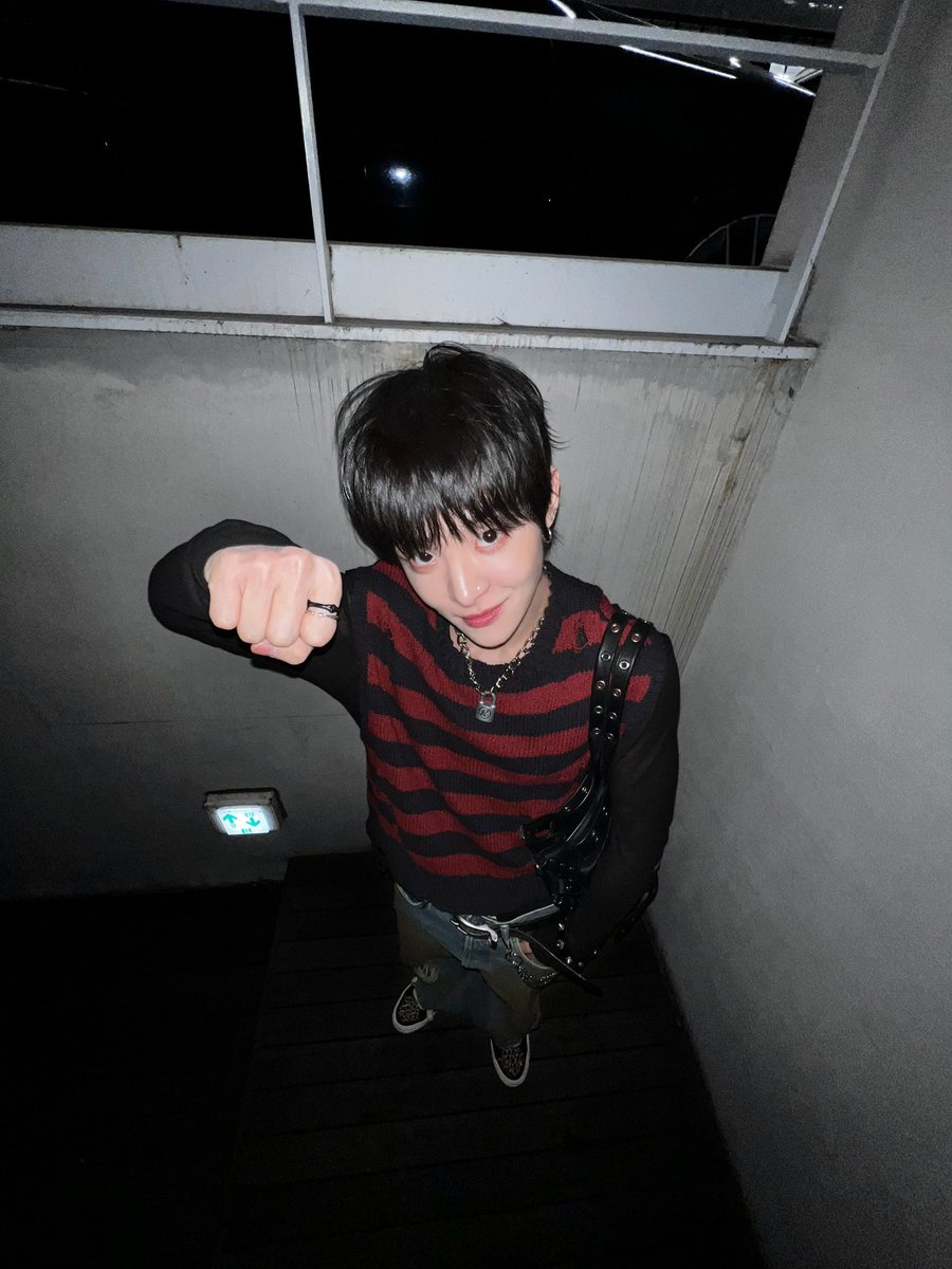 jihoon tweet media