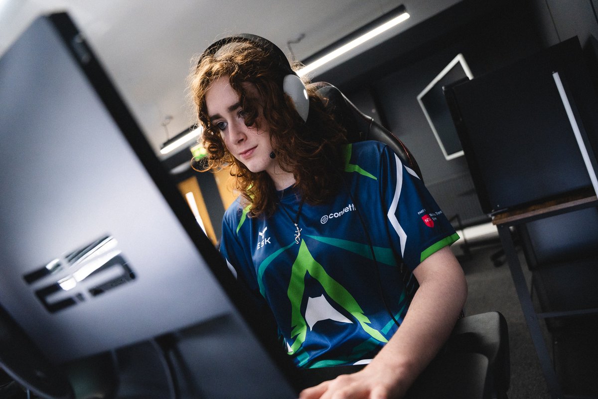 This is where champions are forged. 

Our #StudentChamps finalists @Confetti_ICT spent their pre-final bootcamps at the <a href="/NEPCGG/">National Esports Performance Campus 🕹️🎓🚀</a>, dedicating themselves to perfecting strategies and team play 🎮

The stage is set for an epic showdown 👇

#BritishEsports #ChampsLife