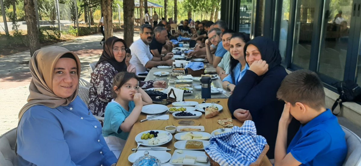 TBMM Vakfı Bingöl Fen Lisesi (@bfl121) on Twitter photo #Seminerdönemi
2024-2025 eğitim öğretim yılını kahvaltı etkinliğiyle sonlandırdık. Herkese sağlık, huzur ve keyif dolu bir tatil dönemi dileriz.
<a href="/bingolmem/">Bingöl MEM</a> <a href="/MustafaOzel66/">Mustafa Özel</a> <a href="/yusuf_tokus/">Yusuf TOKUŞ</a> <a href="/halukcakan12/">HALUK ÇAKAN</a> <a href="/Orhanbugrahan/">ORHAN BUĞRAHAN</a> <a href="/avci_orhn/">Orhan Avcı</a> #Seminerdönemi
2024-2025 eğitim öğretim yılını kahvaltı etkinliğiyle sonlandırdık. Herkese sağlık, huzur ve keyif dolu bir tatil dönemi dileriz.
<a href="/bingolmem/">Bingöl MEM</a> <a href="/MustafaOzel66/">Mustafa Özel</a> <a href="/yusuf_tokus/">Yusuf TOKUŞ</a> <a href="/halukcakan12/">HALUK ÇAKAN</a> <a href="/Orhanbugrahan/">ORHAN BUĞRAHAN</a> <a href="/avci_orhn/">Orhan Avcı</a>