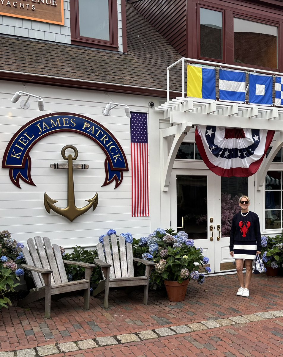 dave_fitz1962's tweet photo. @kjp. We are loving the new expansion of your store in Newport, RI https://t.co/8agBE6kaWo