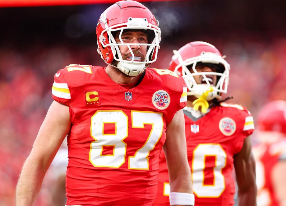 T Kelce fans (@travis_kelce20) on Twitter photo Verge of history ๐๐ฅ
๐ Most Playoff Receptions:
โ Kelce: 178 (NFL Record)
โ Rice: 151
๐ Playoff Yards:
โ Rice: 2,245
โ Kelce: 2,078 (โ167)
๐ Playoff TDs:
โ Rice: 22
โ Kelce: 20 (โ2)
Heโs this close to becoming the GREATEST playoff weapon ever. ๐ #kansas #chiefs #NFL Verge of history ๐๐ฅ
๐ Most Playoff Receptions:
โ Kelce: 178 (NFL Record)
โ Rice: 151
๐ Playoff Yards:
โ Rice: 2,245
โ Kelce: 2,078 (โ167)
๐ Playoff TDs:
โ Rice: 22
โ Kelce: 20 (โ2)
Heโs this close to becoming the GREATEST playoff weapon ever. ๐ #kansas #chiefs #NFL