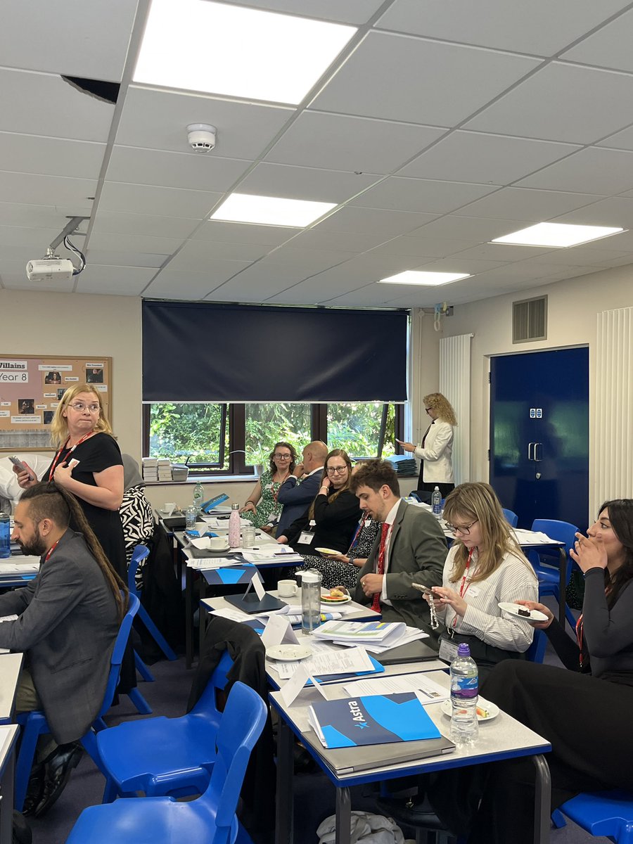Astra Teaching School Hub and SCITT (@astra_hub) on Twitter photo Exciting times for some of our new trainees at their first induction day! <a href="/ChallonersHead/">David Atkinson</a>
@Dr Challonerās
#traintoteach #teachertraining Exciting times for some of our new trainees at their first induction day! <a href="/ChallonersHead/">David Atkinson</a>
@Dr Challonerās
#traintoteach #teachertraining