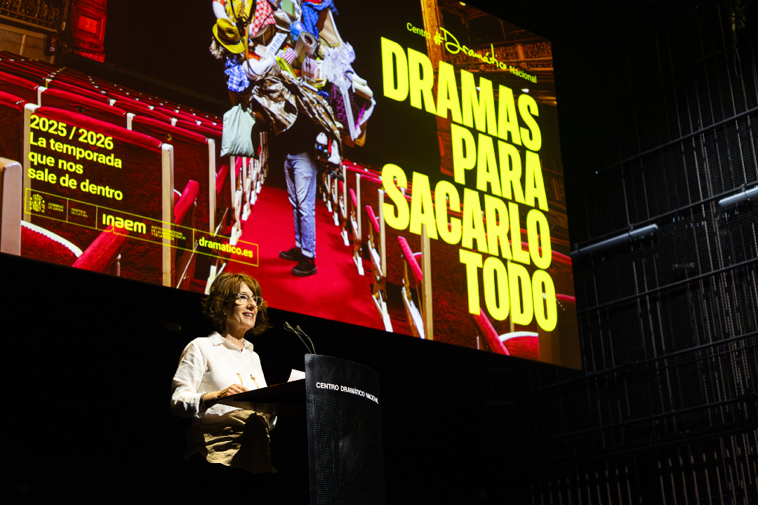 🎭 Ayer presentamos la #Temporada25_26 del #Dramático.

Bajo el lema #DramasParaSacarloTodo, los próximos meses abrimos las puertas de nuestros espacios a un teatro sin filtros.

ℹ️ Muy pronto más información sobre las entradas y pases en nuestra web: dramatico.inaem.gob.es