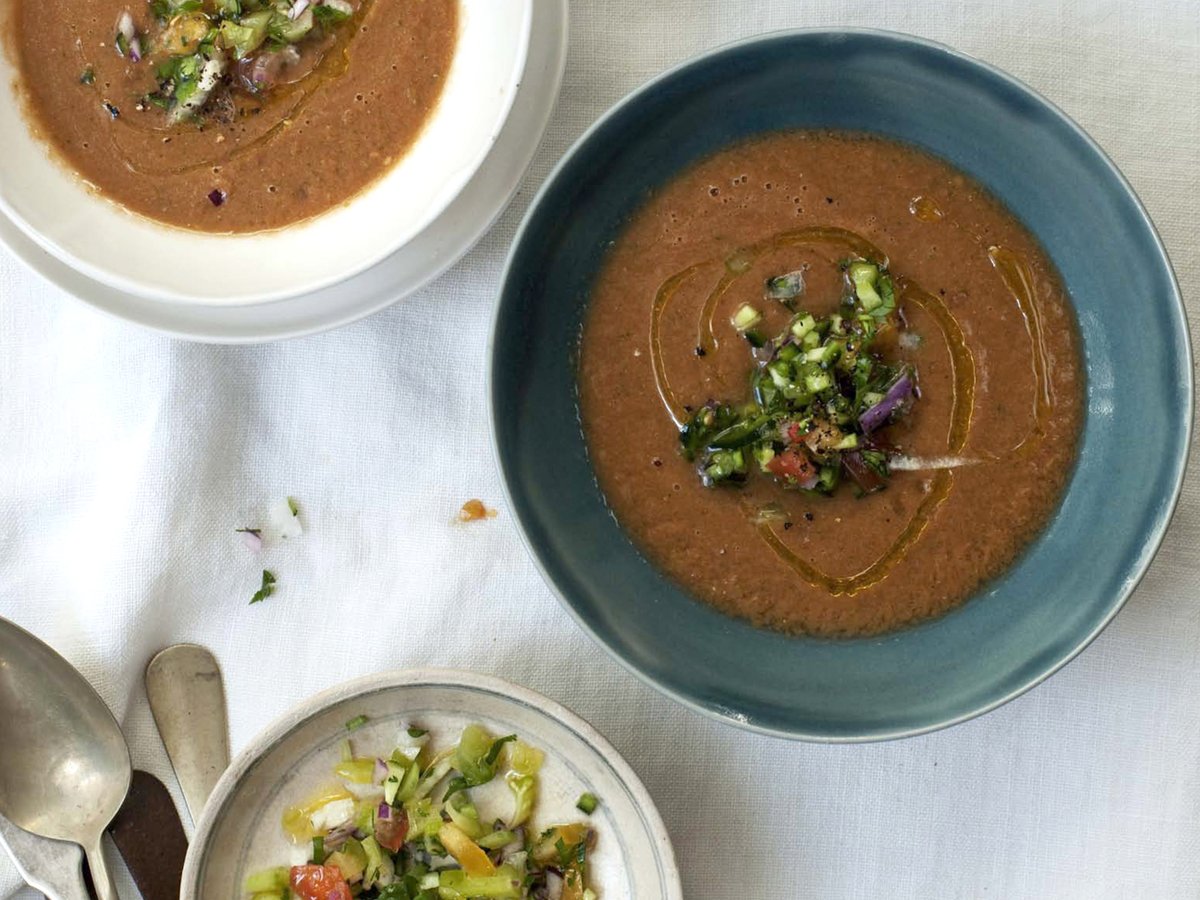 Beat the heat with refreshing Gazpacho! This chilled Spanish dish combines fresh veggies &amp; hot spices. Blend, chill &amp; serve for a summer delight! #SummerVibes drweil.com/diet-nutrition…