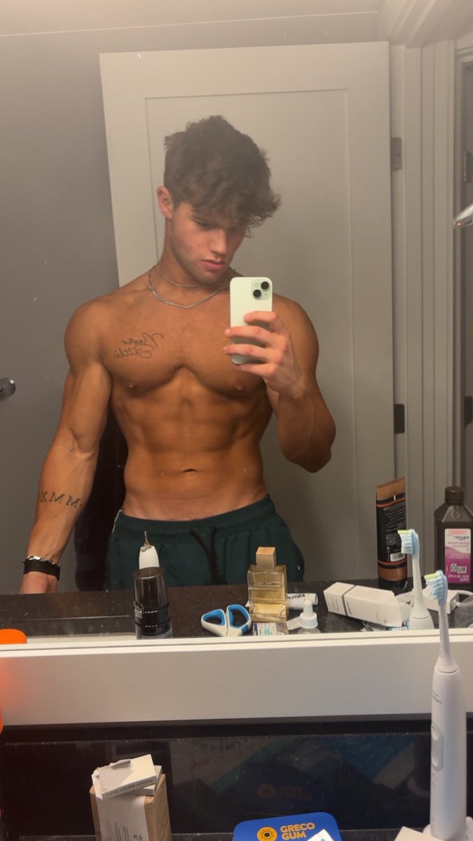 Logan Kahn tweet media