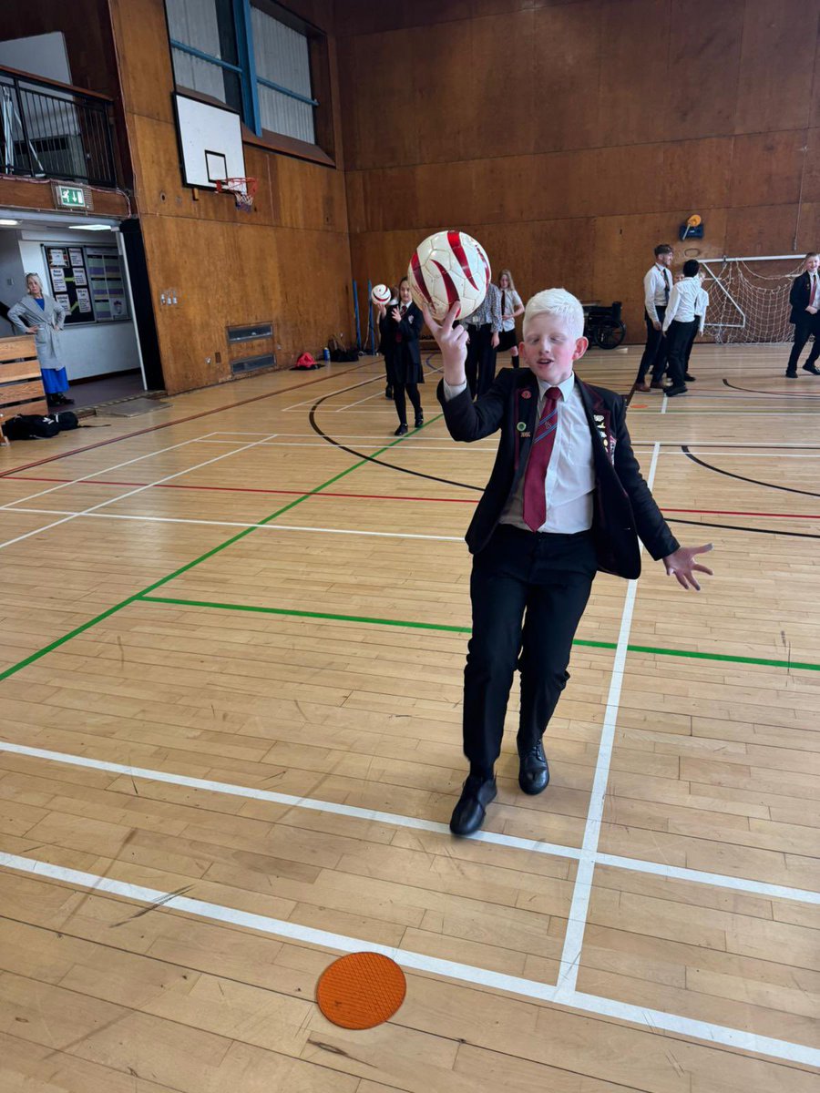 Harper Green School (@harpergreen) on Twitter photo Ending the week strong πͺ Azeem Amir delivered day 2 of our practical sessions. He ended the week delivering to 30 of our SEND students from KS3 and KS4 #mentoring #inclusion <a href="/Azeem_Amir99/">Azeem Amir</a> Ending the week strong πͺ Azeem Amir delivered day 2 of our practical sessions. He ended the week delivering to 30 of our SEND students from KS3 and KS4 #mentoring #inclusion <a href="/Azeem_Amir99/">Azeem Amir</a>