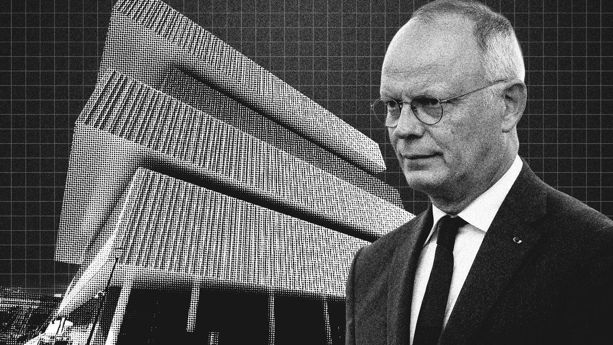 Détournement de fonds publics : Édouard Philippe dans le collimateur de la justice

La plaignante vient de déposer une nouvelle plainte avec constitution de  partie civile pour obtenir la nomination d’un juge d’instruction et  avoir accès à la procédure judiciaire. L’ex-Premier