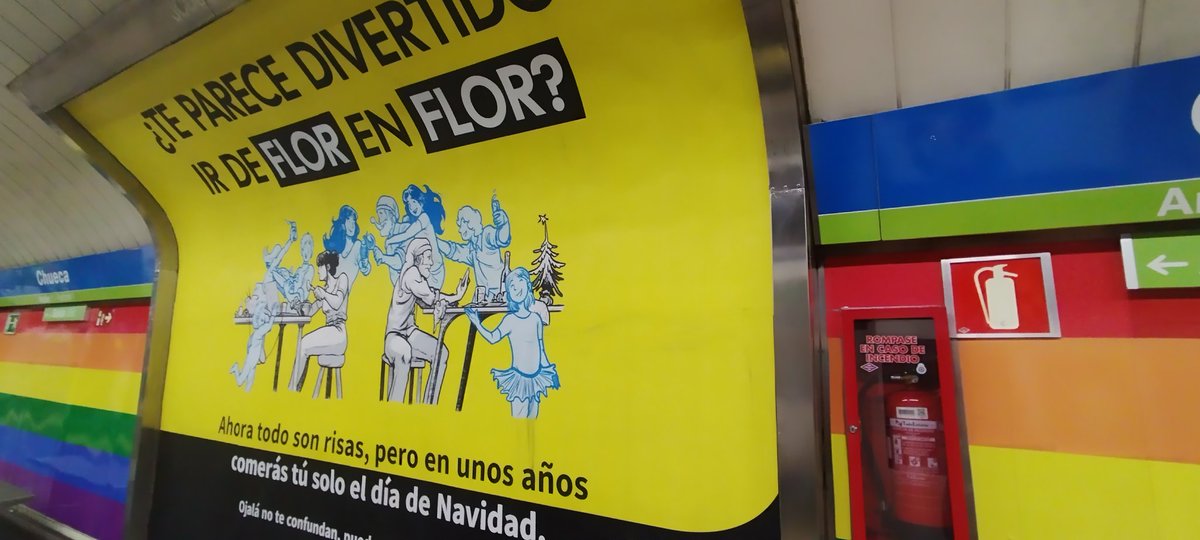 Anuncio en el metro de Madrid, firmado por una asociación de familias numerosas:
"¿Te parece divertido ir de flor en flor? Ahora todo son risas, pero en unos años, comerás tú solo el día de Navidad ".
¿Qué opináis?