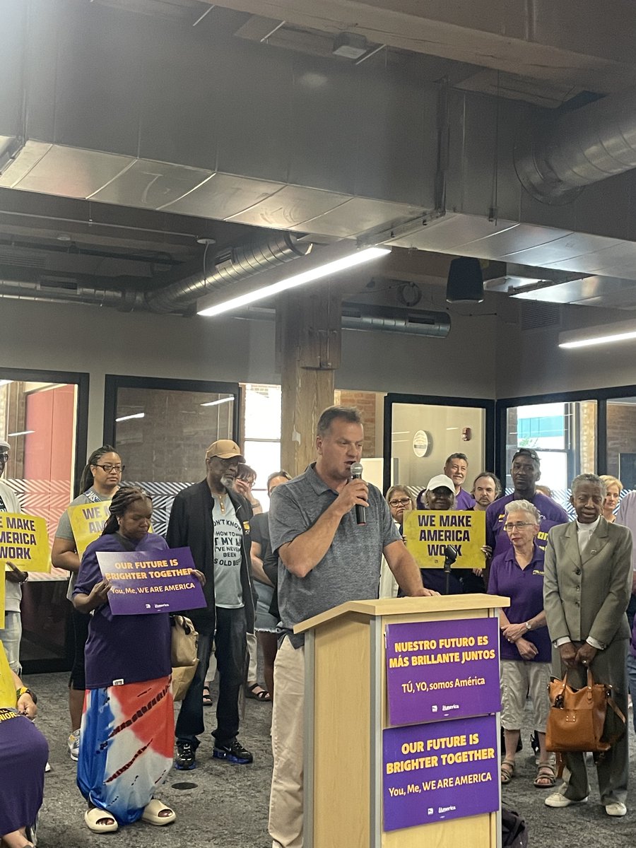 SEIULocal1's tweet image. Labor has a history of fighting & winning. Workers from across America - including Local 1 janitors and security officers - are undertaking the Justice Journey to Louisiana. We reject attacks on our immigrant communities!
#SolidaritySummer: seiu.co/JusticeJourney 💪🏿💪🏽💪🏻