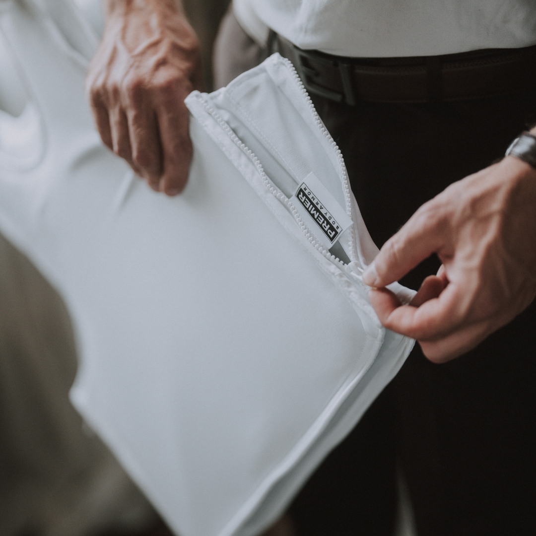 ⭐️⭐️⭐️⭐️⭐️
Great concealable body armor!
I have been wearing body armor of one kind or another since 1985, and even though I wear the larger 2XL size, I find this vest to be one of the best! It is highly rated and comes with a great guarantee.  I would recommend Premier and this