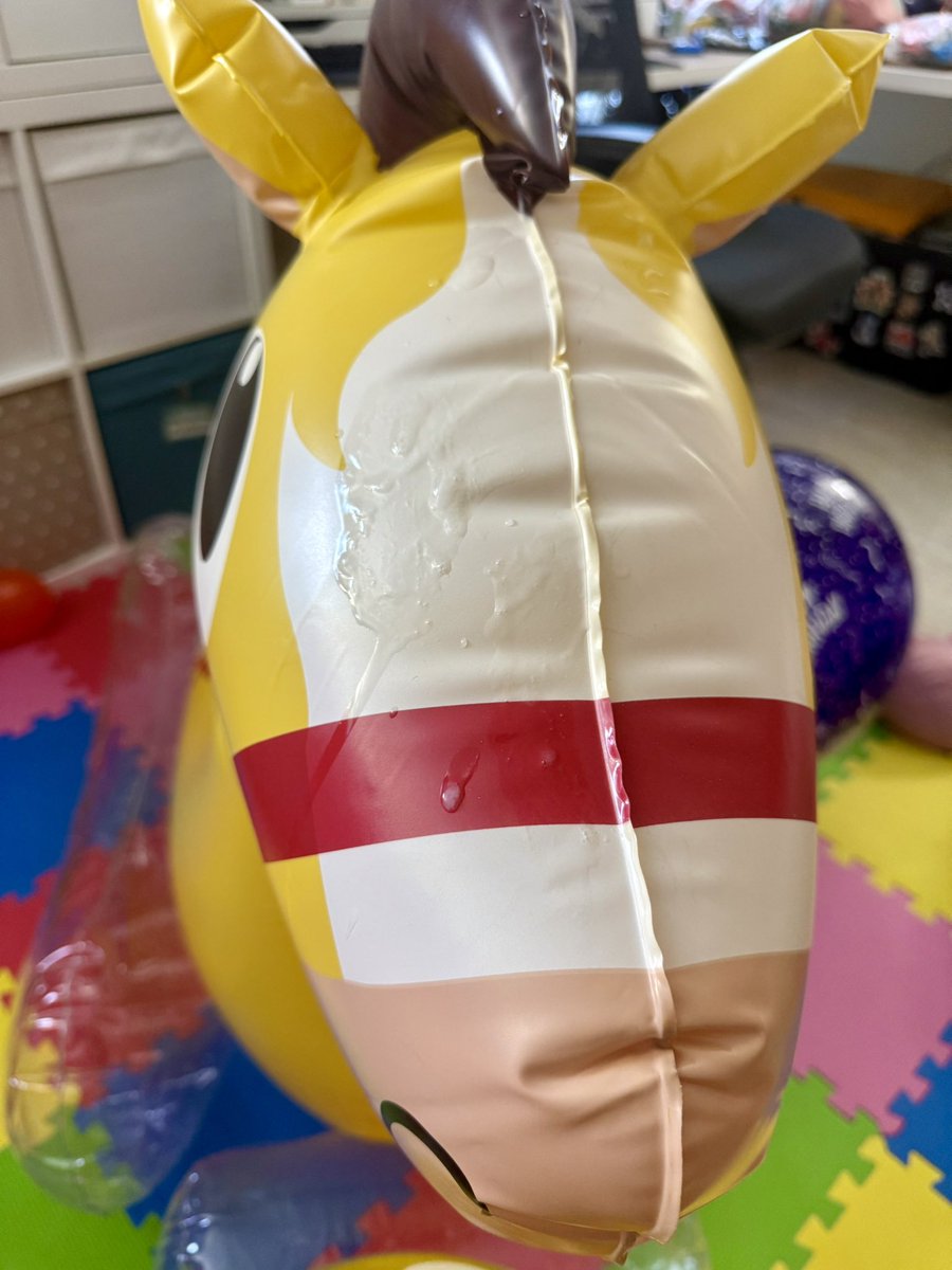 toy enjoyer tweet media