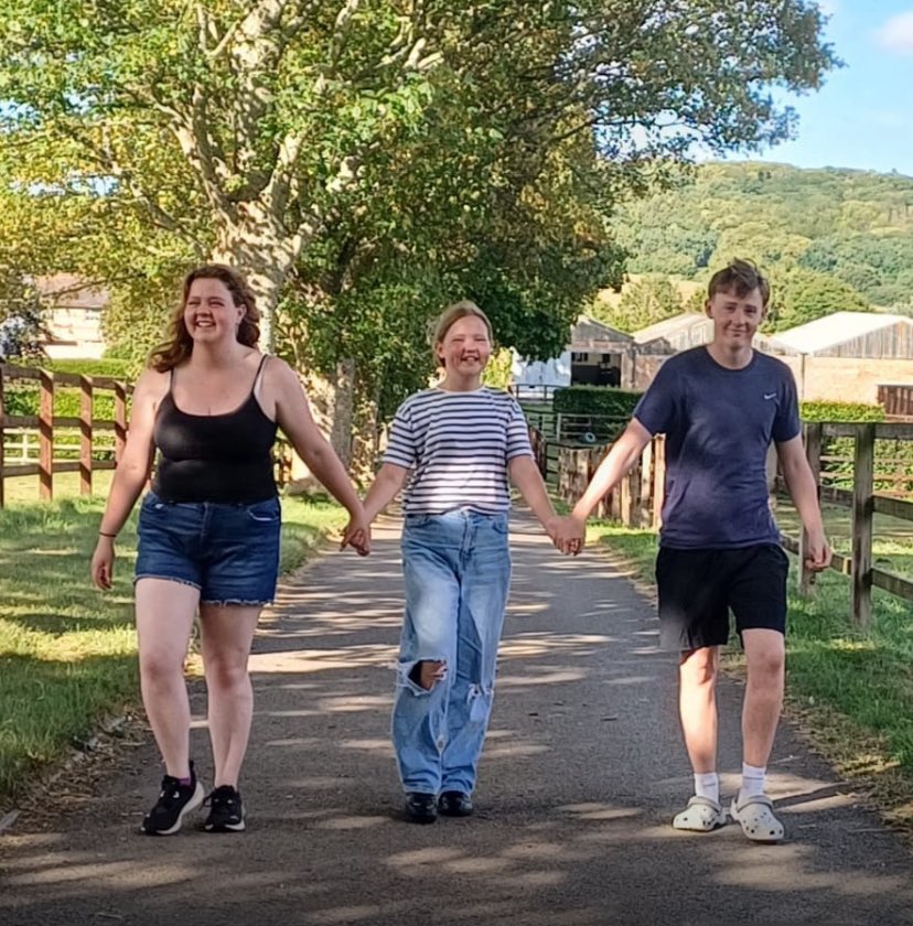 After 8 and a half years it’s time to say goodbye to <a href="/WhitsburyManor/">Whitsbury Manor Stud</a>. 1st  photo taken a day after we arrived in 2017, and the 2nd photo taken the day before we fly back to NZ to our new home at <a href="/CambridgeStud/">Cambridge Stud</a>.  What a great adventure it’s been! ✈️