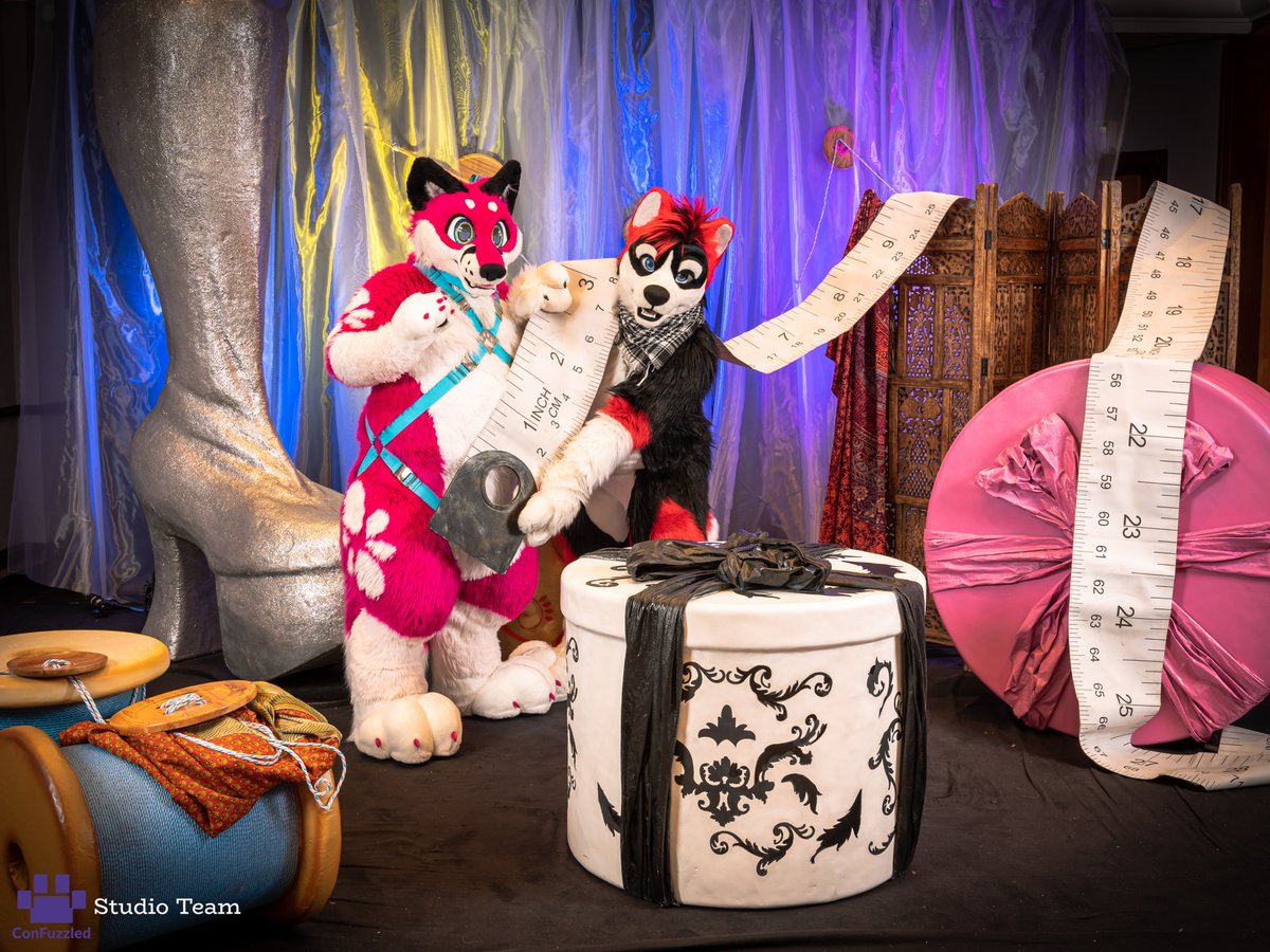 Baylei (@bayleifox) on Twitter photo So <a href="/WolfBearz/">️Gupperz</a> broke out the tape measure this #FursuitFriday! *blushes*🍩🦊🍩
🪡 <a href="/ShagpokeStudios/">Shagpoke Studios</a>
📸 The team <a href="/cfconvention/">ConFuzzled</a> So <a href="/WolfBearz/">️Gupperz</a> broke out the tape measure this #FursuitFriday! *blushes*🍩🦊🍩
🪡 <a href="/ShagpokeStudios/">Shagpoke Studios</a>
📸 The team <a href="/cfconvention/">ConFuzzled</a>