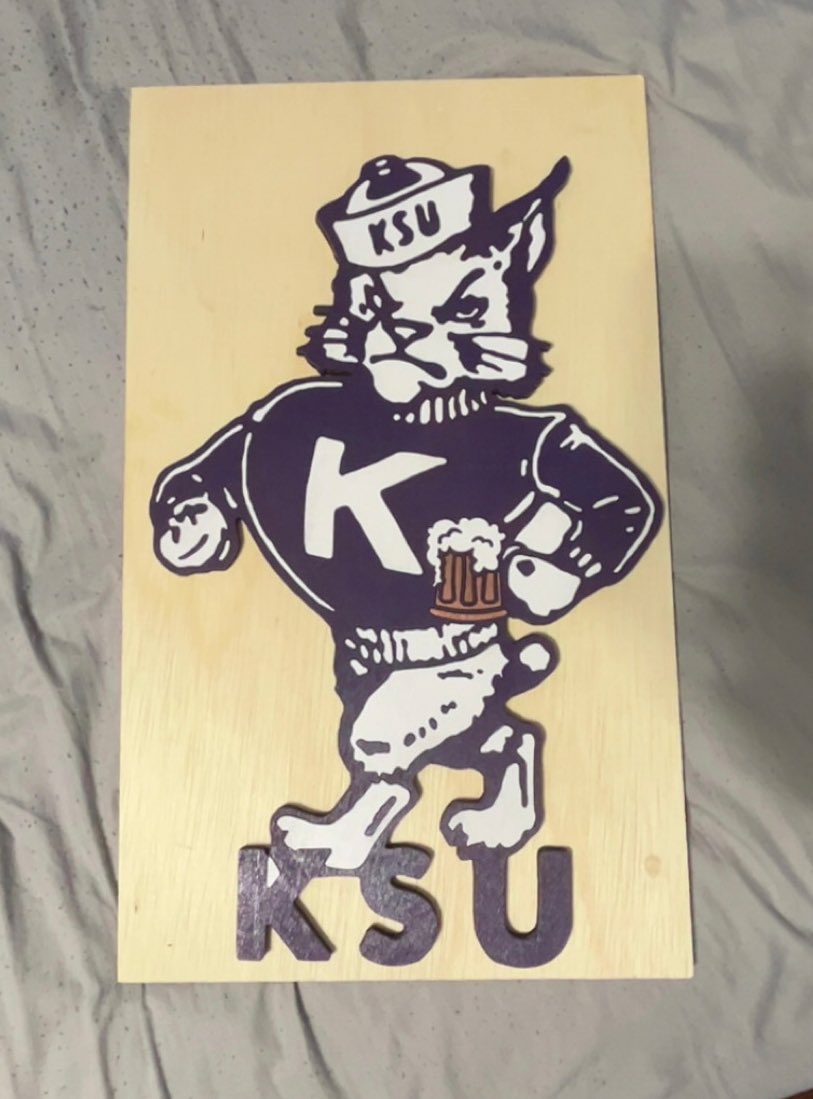 .<a href="/josh_warr/">Josh Warr</a> , you have outdone yourself sir. go hit up Josh for the best college program wood art money could buy. Thank you 🙏🏻