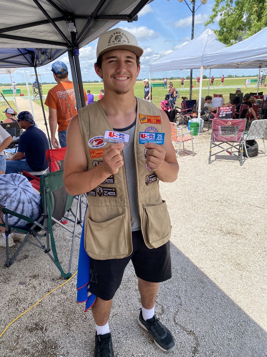 trent_rymer's tweet image. Did a little clay shooting a couple weeks ago. All-State x4 shot 96/100 one 25 straight finished 32nd at the Kansas State Championships. @PiperPirates @USA_ClayTarget