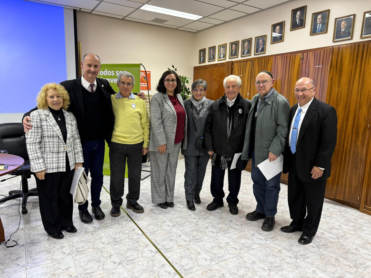 Ayer 26 de junio hemos continuado con el ciclo de Historia de la Convivencia Interreligiosa en la Argentia, en esta oportunidad sobre los pioneros de la Iglesia de Jesucristo de los Santos de los Últimos Días. Desarrollado en la Ciudad de Mendoza. Compartimos flyer y fotos!